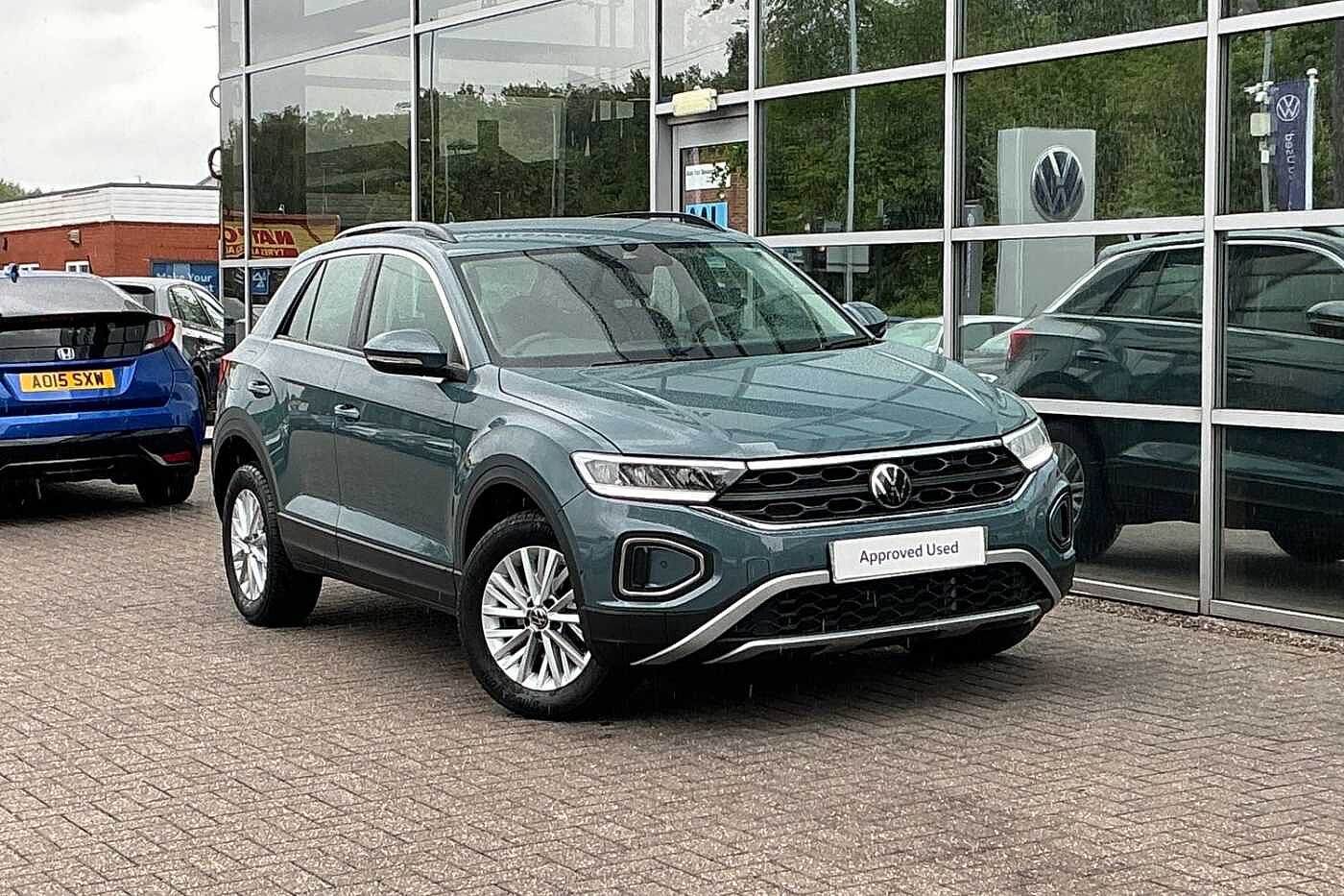 Volkswagen T-Roc 1.5 TSI Life SUV 5dr Petrol Manual Euro 6 (s/s) (150 ps)